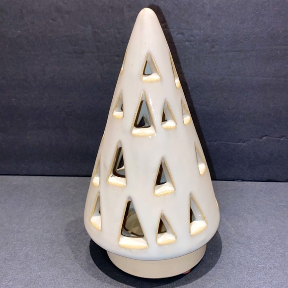 Ceramic Christmas Tree Fairy Lamp - Picture 4 of 8